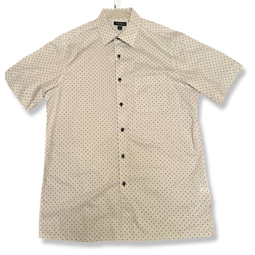 Club Room. Short sleeve retro diamond print short sleeve shirt. 100% cotton.